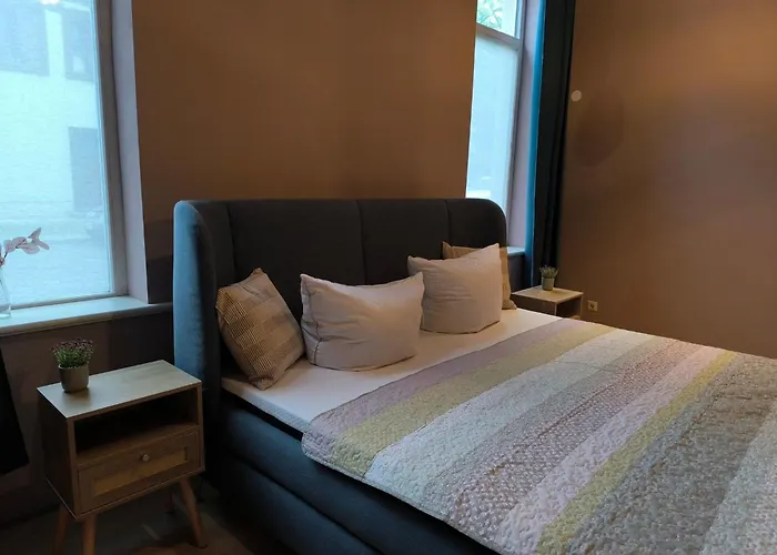 Daire New Studio-style In The Historic Old Town Of